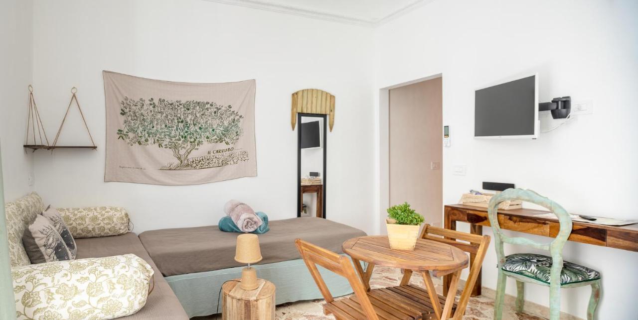 ノート A Calata Bed & Breakfast エクステリア 写真