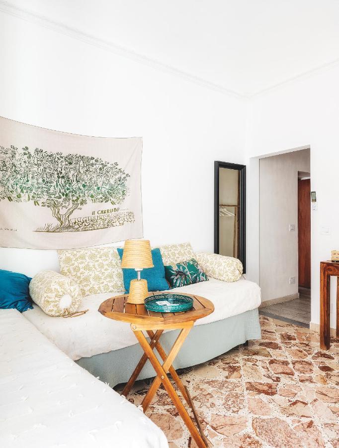ノート A Calata Bed & Breakfast エクステリア 写真